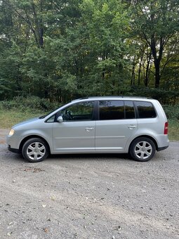 Volkswagen Touran 2.0 TDI 16V - 7