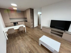 Na predaj 2-izbový byt 63 m², Bory, ul. Mateja Encingera, kú - 7