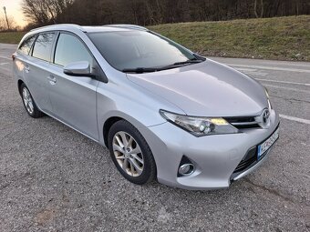 TOYOTA AURIS TOURING SPORTS 2.0D-4D - 7