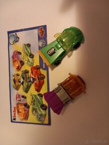 Kinder autíčka a motorky - 7