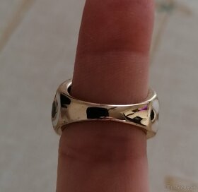 Zlatý a strieborný prsteň zn. AVON - 7
