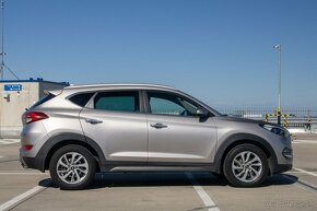 Hyundai Tucson 2.0 CRDi Style 4x4 A/T 1.majiteľ - 7