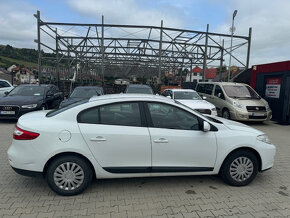 Renault Fluence 1.6 - 7