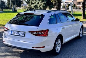 Škoda superb - 7