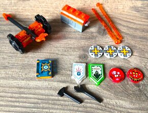 LEGO Nexo Knights 70322 Axlov vežový transportér - 7