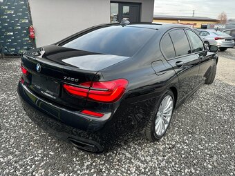 BMW Rad 7 740d xDrive A/T - 7