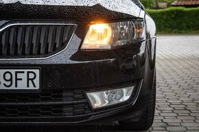 Škoda Octavia Combi 2.0 TDI Elegance DSG - 7