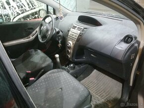 Toyota Yaris 1.3 VVT-i 5-dverovy - 2008 - 7