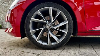 Škoda Superb Combi 2.0 TDI 190k 4x4 Sportline DSG - 7