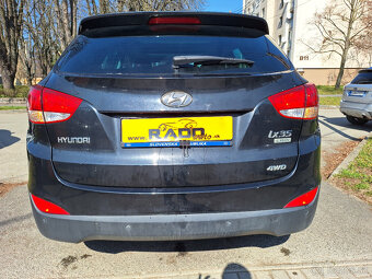 Hyundai ix35 2.0 CRDi VGT Style 4x4- aj na splátky od 74,50e - 7