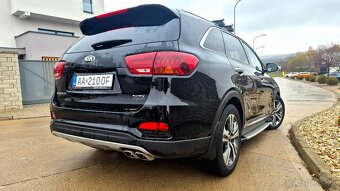 Kia Sorento - 7