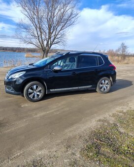 Peugeot 2008 - 7