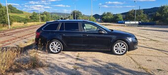 Škoda Octavia III combi 2,0 TDI - 7