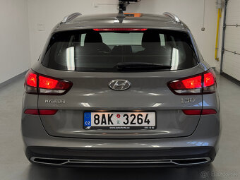 Hyundai i30, 1,5 CVVT Comfort kombi 110HP MT rv.10/2020 - 7