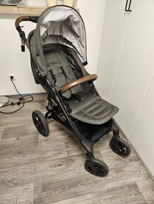 VALCO BABY Kočík športový Sport Trend 4 Black Charcoal - 7