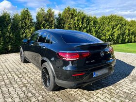 Mercedes GLC 300 4MATIC A/T - 7