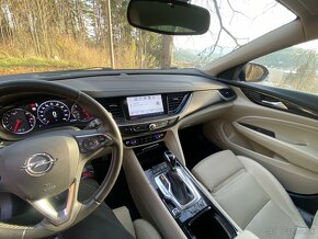 Opel Insignia Grand sport 2.0 BENZÍN 4x4 - 7