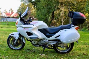 Honda Deauville NT 650 A2 - 7