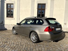 BMW 320d Touring E91 - 7