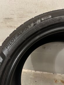 Zimná pneumatika 245/45/19 Michelin Pilot Alpin 5 AO - 7