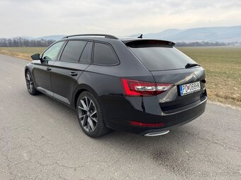 Skoda Superb 2.0Tdi 4x4 Sportline - 7