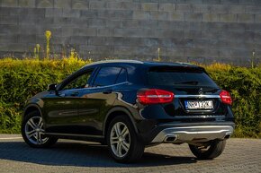 Mercedes-Benz GLA 200D - 7