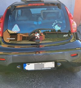 Peugeot 107, 4 dverové, čierne - 7