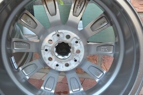 5x112 R18 Hlinikove disky Original BMW 5 G30 G31 - 7