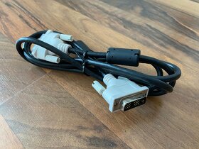 Prepajacie kable VGA, DVI, HDMI + adapter VGA/DVI - 7