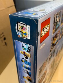 LEGO 10264 Garáž na rohu - 7