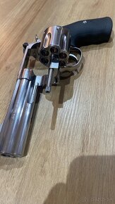 Smith Wesson - 7