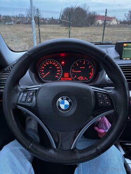 BMW 118D - 7