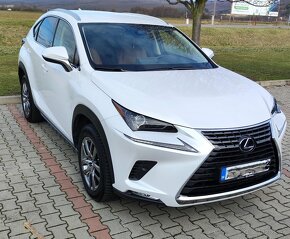 Lexus NX300h - 7