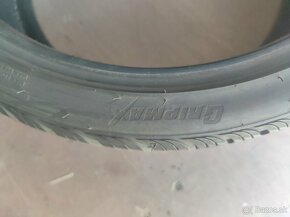 Celoročné GRIPMAX SUREGRIP A/S 235/35 R 19 91W - 2ks - 7