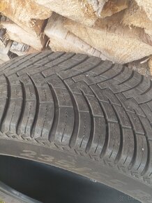 Pirelli 235/55 r.19 - 7