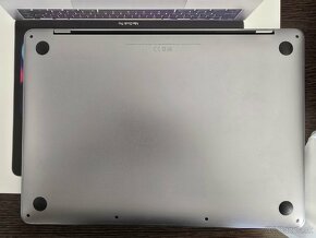 MacBook Pro M1 13 256/16GB - 7