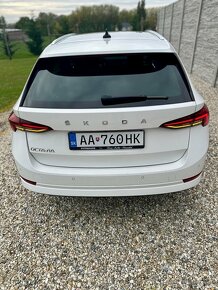 Škoda Octavia Combi 2.0 TDI Style DSG - 7