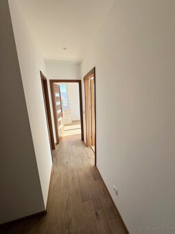 Na prenájom moderný 1,5-izbový byt v Tvrdošíne (40 m²) - 7