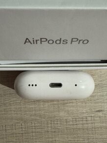 Apple Air pods gen 2 - 7