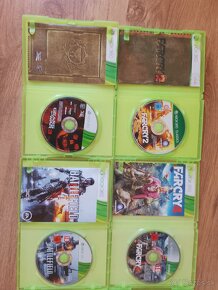 Xbox 360 4GB + Hry a jedna hra na ps2 - 7