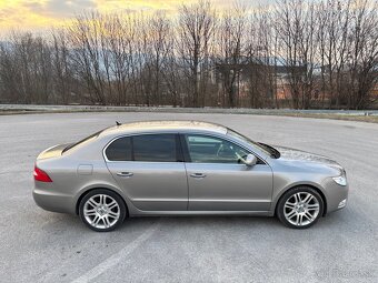 Škoda Superb 1.9 77kw - 7