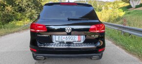 Volkswagen Touareg 3.0 TDi 180 kW - 7