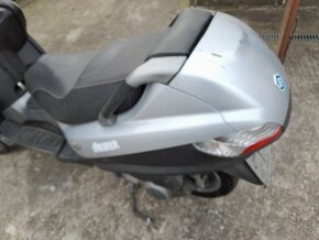 Na ND VESPA PIAGGIO 125 MP3 - 7