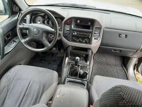 Mitsubishi Pajero V60 2.5 TD - 7