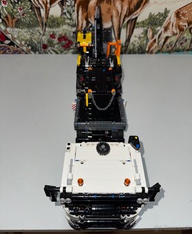 Lego Technic 42175 - 7