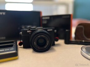 Sony RX1R II - 7