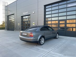 Predam Vw Passat 1.9 96kw 4Motion Higline 6M. - 7