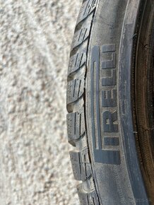 245/40 R19 Pirelli Zimne - 7