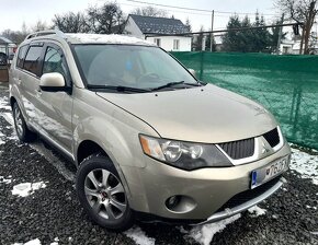 Mitsubishi Outlander II 2.0 DID 4X4 M6 - 7