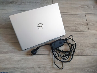 Dell Vostro 5471 - Core i5-8250u, 8GB, 240GB , W11 - 7